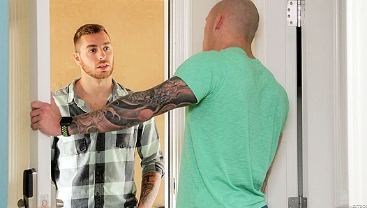 Trevor Laster Gets Pounded Hard by Horny Older Neighbor Carter Woods – NextDoor Raw