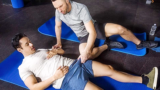 Shane Jackson Ruins Bruce Beckhams Tight Hole with Pure Animal Heat – TwistedCock