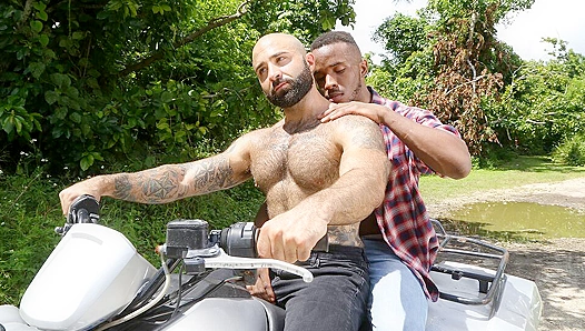 Phoenix Rides Atlas Raw on ATV – Hot Muscle Ass Adventure – GayXXX 18+
