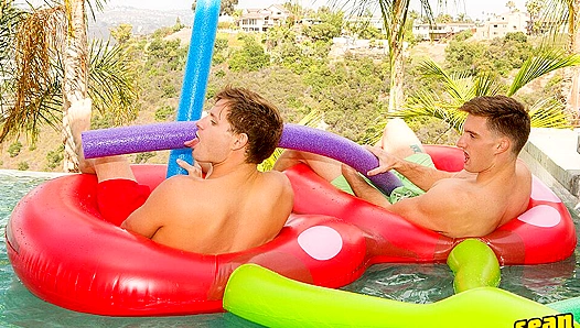 Dean Jakob Goes Wild With Raw, Intense Anal Pleasure – GayXXX