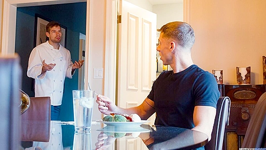 Next Door Heat: Justins Bold Flirts Ignite Passion With Chef David Skylar – 18+