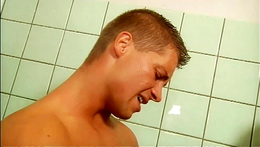 Zack Hood Gets Wild: Steamy Shower BJ Creampie Fun – GayXXX