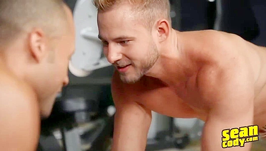 Blown Away on Birthday: Josh Dominates Chris Tight Hole – GayXXX 18+