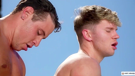 Dean Kyles Wild Outdoor Bareback Adventure – Hot Naked Escapade GayPornoExtreme