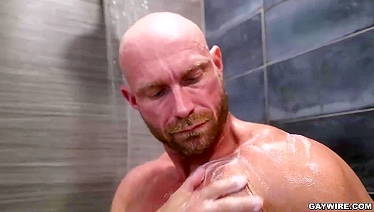 Stepsons Forbidden Thrill: Tom Bentley Dominates Killian Knox – 18+