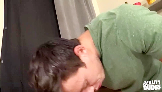 Huge Hunk Takes Deep Poundin — Explosive Bareback Climax at Dick Dorm – 18+