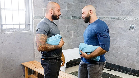 Steamy Shower Session: Juicy Bear Sex Between Atlas Julian – Mature Gay Men 18+