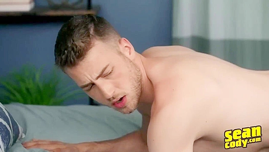 Sweat-Slicked Glory Hole: Kurt Clyde Takes It Deep After Workout – SeanCody