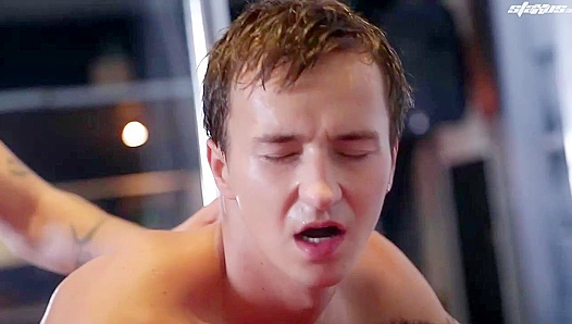 Neo Williams Jacob Hawk Dive Deep into Double Penetration Action – GayXXX