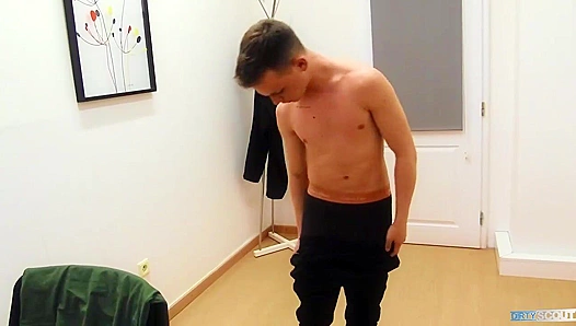 Naive Rook Spreads Wide for Strangers Massive Hard cock – DirtyScout Xploits