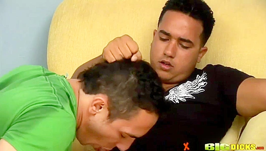 Daniel Leon Gags on Massive Dick in Filthy Blowjob Session – Hot Gay Porn