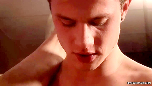 Late Night Desires: Leo, Marco Billy Fuel Passion Amidst Papers – 18+