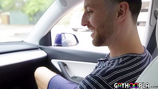 Kane Hardy Thomas Rosewoods Steaming Car Encounter – GayPornX 18+