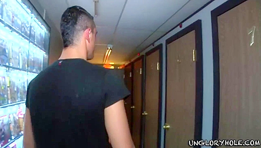 Forbidden Desires Unleashed: Hot Closet Encounter Sparks Passion – GayXXX
