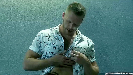 Rest Stop Passion: Brian Bonds Swallows Drake Masters Thick Dick Deep – 18+