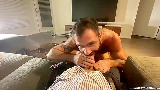Jakes Sensual Moves End in Epic Blowjob for Vince – Steamy Action at Raging Stallion