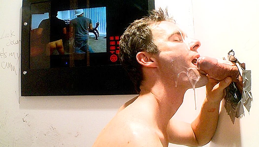 Cameron Brants Secret Glory Hole Encounter – Steamy Gay Action – GayPornoHub