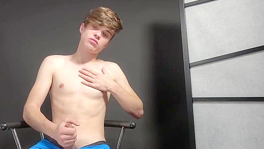 Jean Dominates with a Hot, Rough Handjob Passion – EastBoys Seduction
