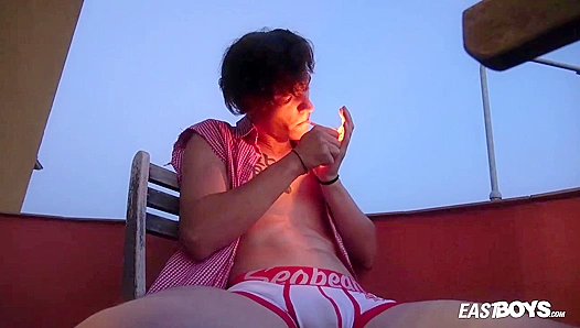 Johnny Walshs Explosive Cream Pie: Wild Hair, Thick Loads – EastBoys 18+