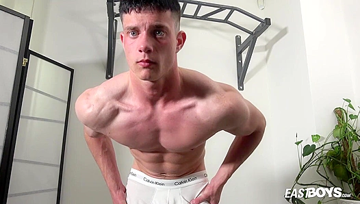 Bruce Paul Flexes Hard in Hot Solo Workout Fantasy – EastBoys