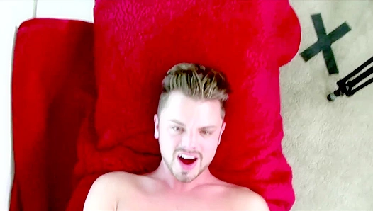 Christian Taylors Steamy Audition: Seductive Casting Room Encounter – GayFantasy 18+