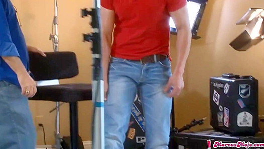 Marcus Mojo Moans Loudly While Jerking Off Hot Heavy – Steamy BTS Clip