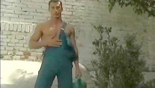Alexander Steel Dominates Poolside—Hard Thrusts Under the Sun – GayPornHeat 18+