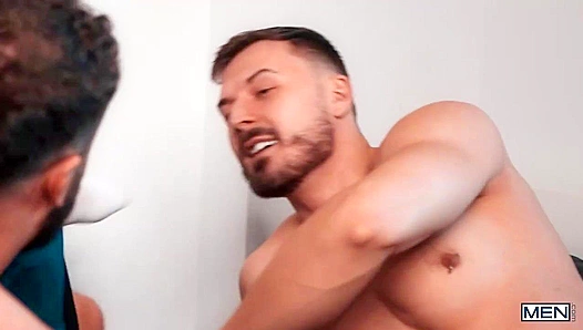 Triple Heat: Malik Dominates 2 Hung Jocks in Steaming Threesome – HotGayAction