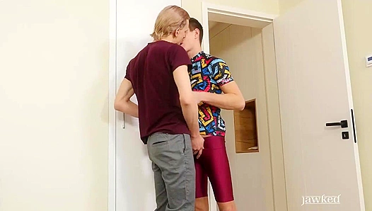 Hot Bodies Clash: Karl Stevens Olek Oneight Fuck Hard – JAWKED