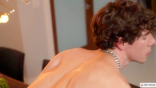 Max Konnor Pounds Cristiano Hard in Wild Steamroom Ride – HotHouse 18+