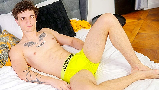Bert Kunas Steamy Solo Session: Hard Hungry Bedroom Pleasure – 18+