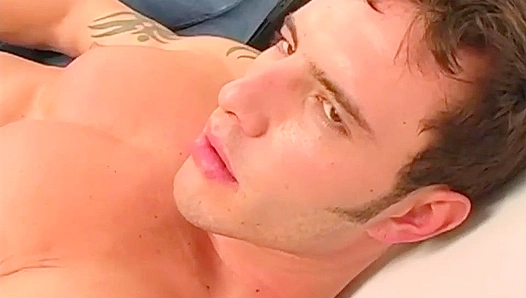 Deklan Connors Hot Blowjob fantasy Ignites Passion – Circle Jerk Boys