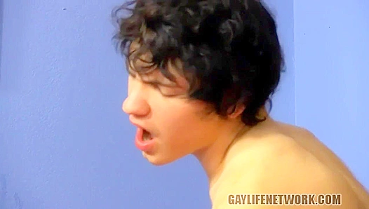 Preston Rides Joshs Tight Ass Deep – LollipopTwinks 18+