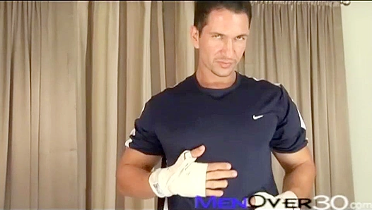 IronMans Hidden Desire: Hot Solo Workout Fantasy Unleashed – Men Over 30