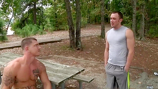Kirk Cummings Sebastian Young: Steamy Gay Makeout Turns Real – Sink or Swim 18+