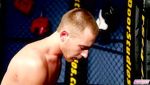 Anderson Lovell Takes On Colton Fox in Hot Nude Wrestling Action – TinyGays 18+