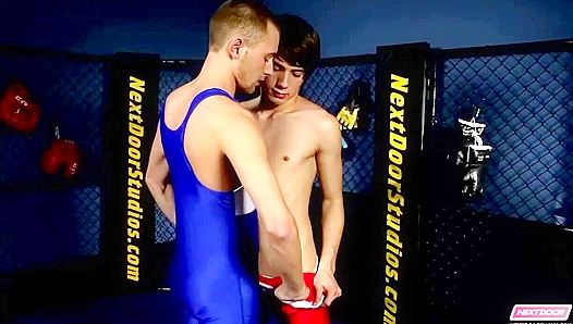 Anderson Lovell Takes On Colton Fox in Hot Nude Wrestling Action – TinyGays 18+