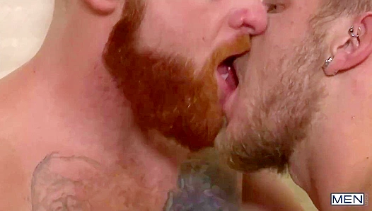 Bennet Jaxon Ignites Passion – Hot, Steaming Gay Bedroom Encounter – GodsOfMen