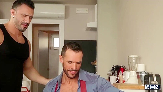 Latino Heat: Flex Battles Denis Vega in Steaming Gay Encounter – GodsOfMen