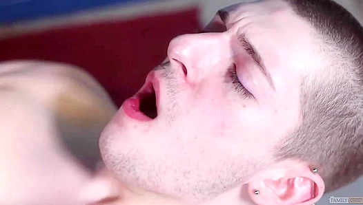 Darron Bluu Christian Ryder: Hot Locker Room Lust Ignites – GayPornX