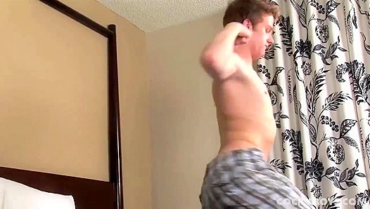 Tyler Phez Goes Wild Jerking Off in Hot Solo Action – CockyBoys 18+