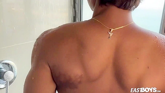 Damond Browns Hot, Sculpted Body Fuels Fiery Desires – EastBoys 18+