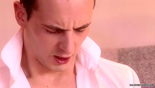 McKinsie Cross Darius Ferdynand Heat Up a Wild Group Scene – Fresh Meat Alert