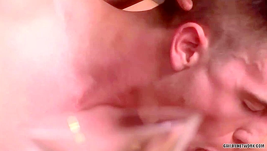 McKinsie Cross Darius Ferdynand Heat Up a Wild Group Scene – Fresh Meat Alert