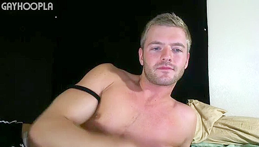Sweat-Drenched Stud Unleashes Massive, Mind-Blowing Cum Explosion – Full Showdown