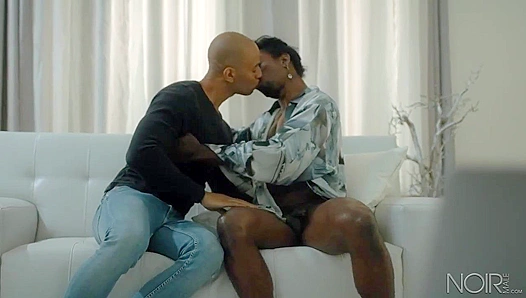Zario Jordan Fuels Fiery Lust in Steamy Missionary Encounter – NoirMaleDesire