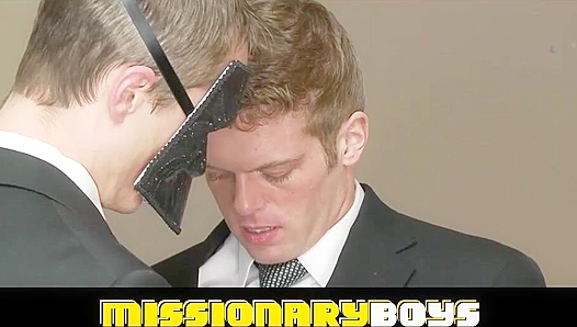Mackeys Glistening Ass Pounds While He JERKS Thick Dick – MissionaryBoys 18+