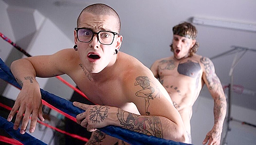 Bo Sinn Claims Harvey Sids Tight Ass in Steamy Wrestle – GayHunks 18+