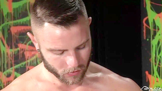 Muscle Twinks Go Wild: Nick Sterling Dorian Ferros Steamy Showdown – FalconEdge