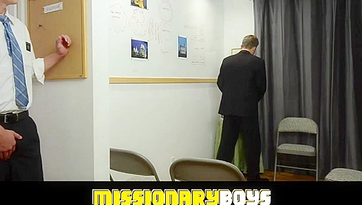 Stepbrothers Forbidden Heat: Secret missionary Nights – 18+
